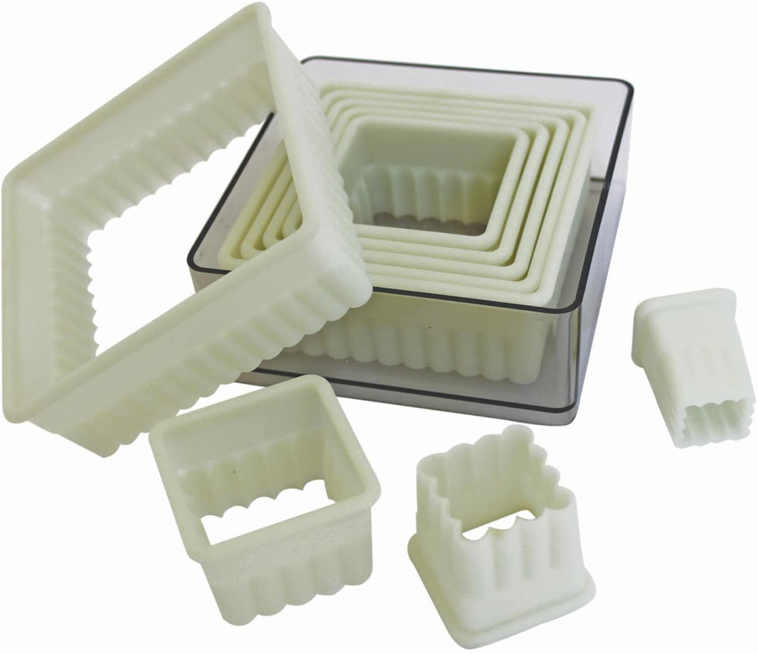 SET OF PASTRY CUTTERS "SQUARE, SERRATED" 9 PIECES