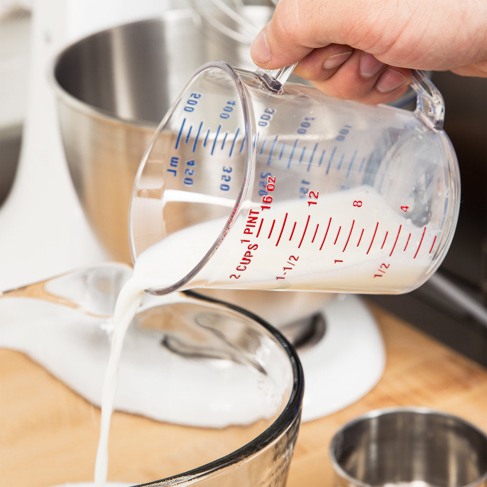 Cambro Camwear 1 Pint Clear Polycarbonate Measuring Cup