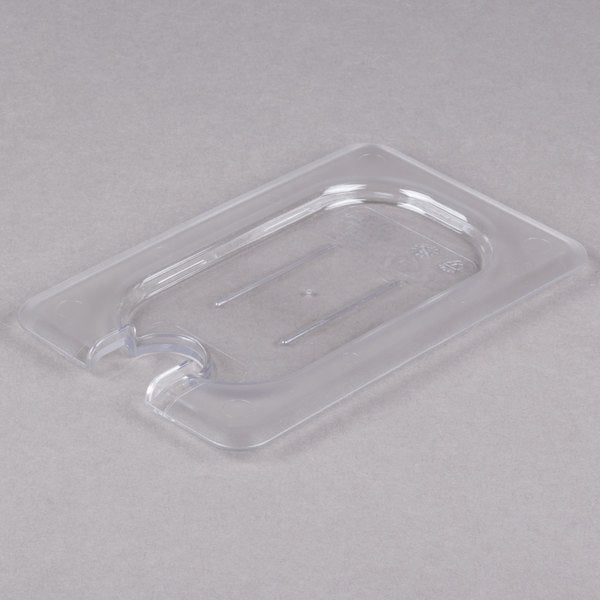 Cambro Camwear 1/9 Size Clear Polycarbonate Flat Lid with Spoon Notch