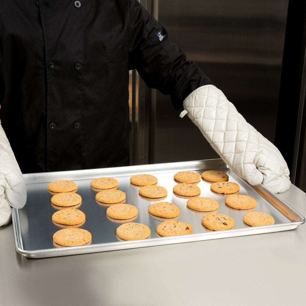 Vollrath  Wear-Ever Full Size 18 Gauge 18" x 26" Wire in Rim Aluminum Bun / Sheet Pan