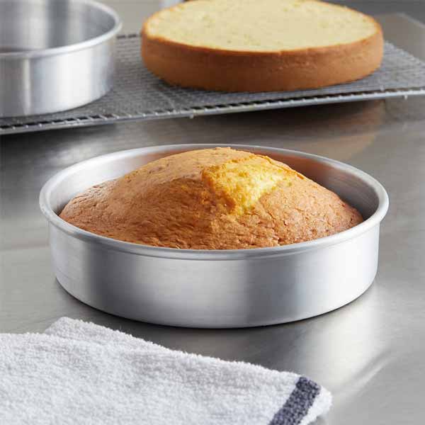 Round Aluminum Cake Pan / Deep Dish Pizza Pan / Winco