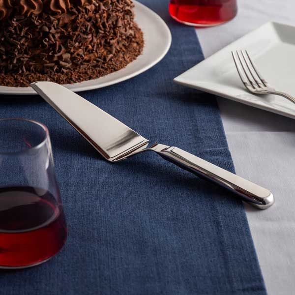 11" Pie Server with Hollow Handle / Winco