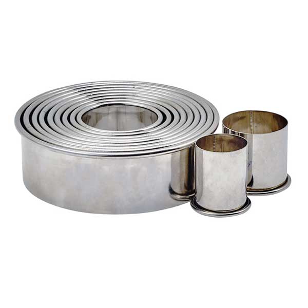 1" High Plain Round Stainless Steel Cookie Cutter Set 11/Set / Winco
