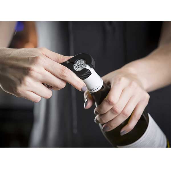 Waiter's Corkscrew with Plastic Foil Cutter / Tablecraft