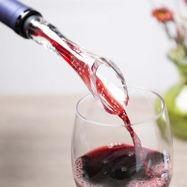 7 1/4" Acrylic Wine Aerator / Tablecraft