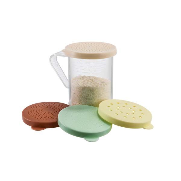 10 oz. Plastic Dredge with 4 Snap-on Lids / Winco