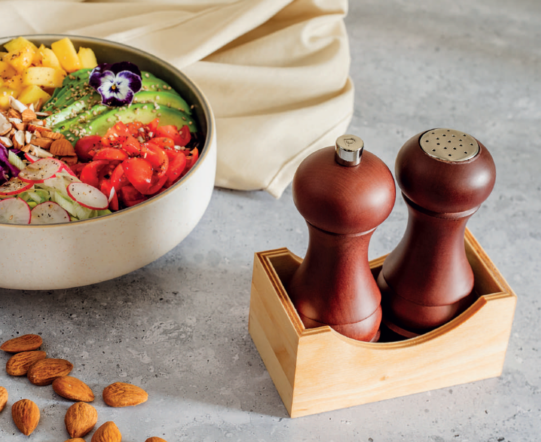 Bisetti Walnut Stain Pepper Mill And Salt Shaker Set With Laser Etched Birch Wood - 145 mm