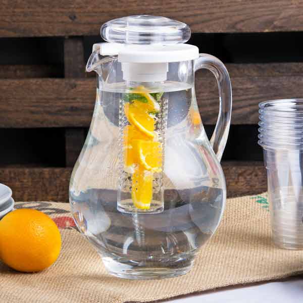 3 Qt. Polycarbonate Pitcher with Infusion Chamber / Tablecraft