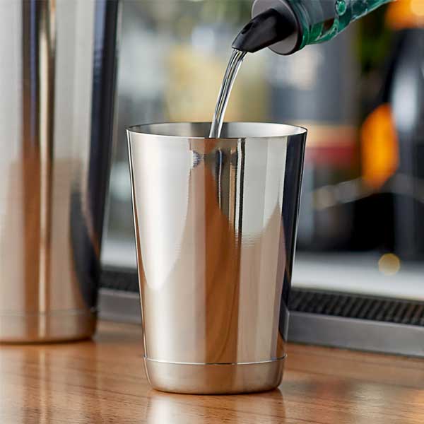 15 oz. Stainless Steel Cocktail Shaker / Winco