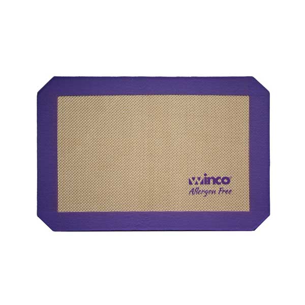 8.25" x 11.75" 1/4 Size Allergen Free Purple Silicone Baking Mat / Winco