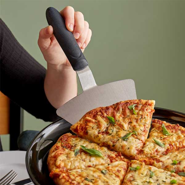 6 7/8" Blade Pizza Server / Winco